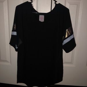 Football tee